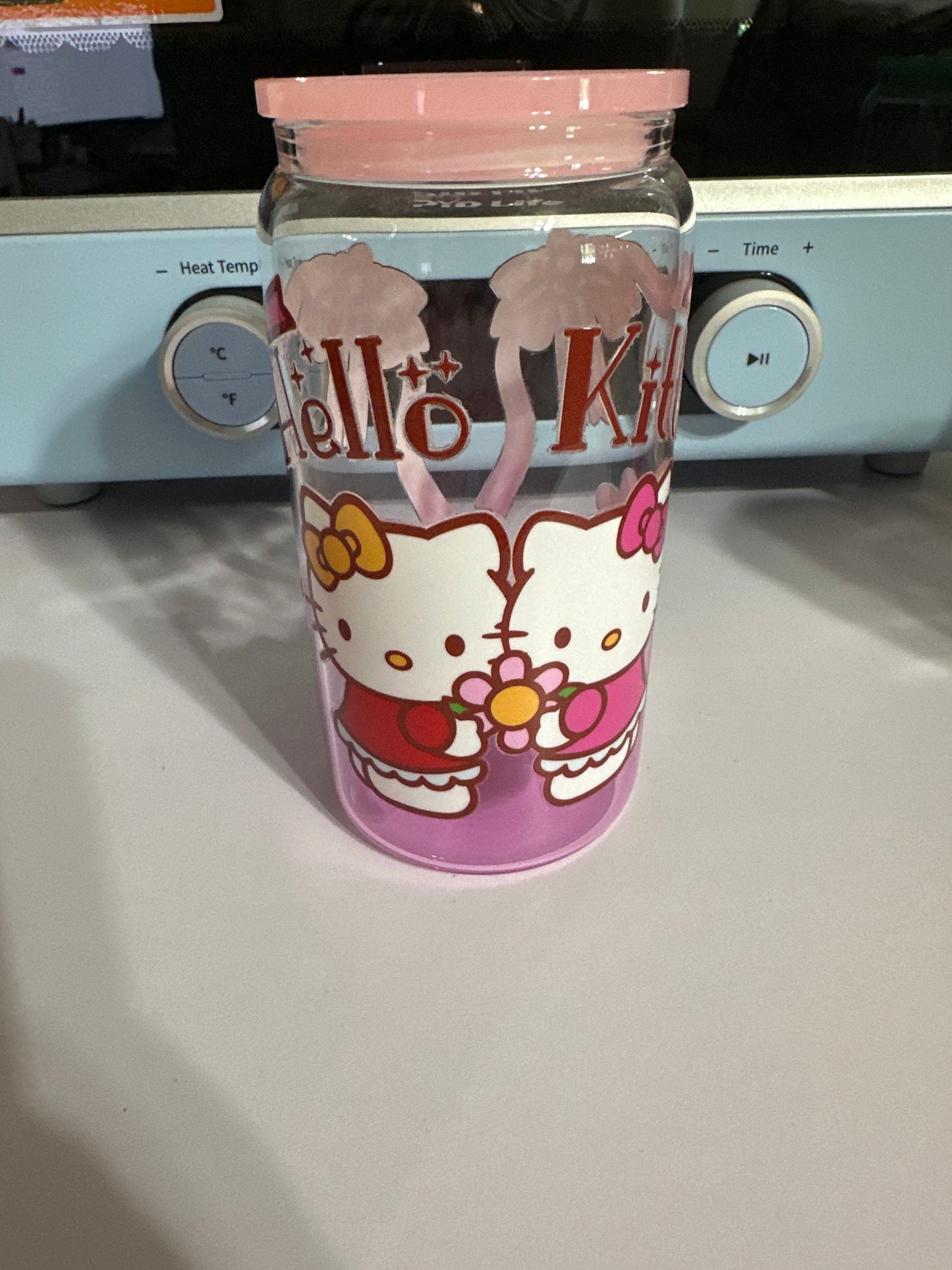 HK Tumbler Can with straw
