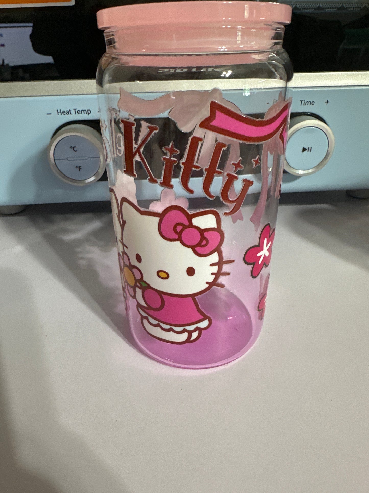 HK Tumbler Can with straw